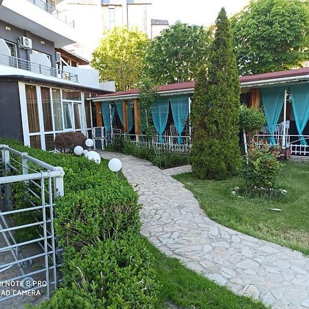 Danita Apartments & Diva Restaurant Bbq&Pool Bar Várna Kültér fotó