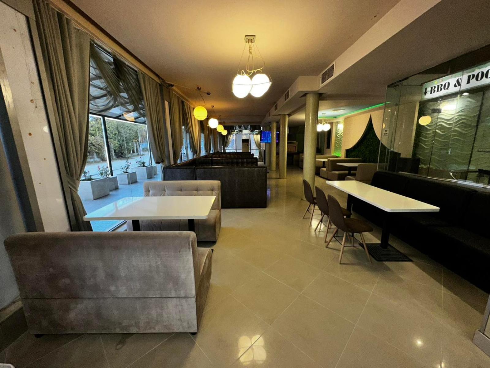 Danita Apartments & Diva Restaurant Bbq&Pool Bar Várna Kültér fotó